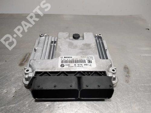 Used Engine control unit (ECU) Engine control unit (ECU) BMW 5 (F10) 520 d (184 hp) 10142785 10142785