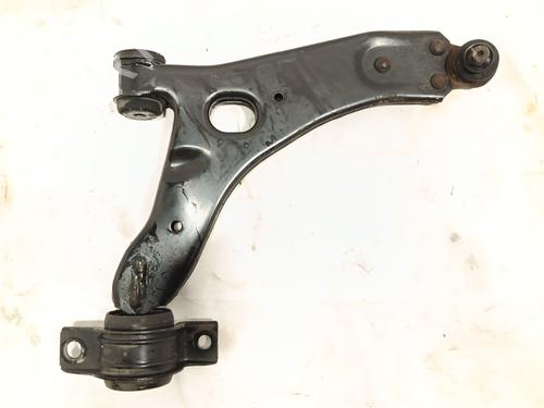 Used Right front suspension arm FORD FOCUS I (DAW, DBW) 1.8 DI / TDDi (75 hp) 27358251