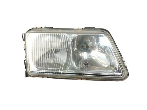 Højre forlygte AUDI A3 (8L1) 1.9 TDI (90 hp) 32998861