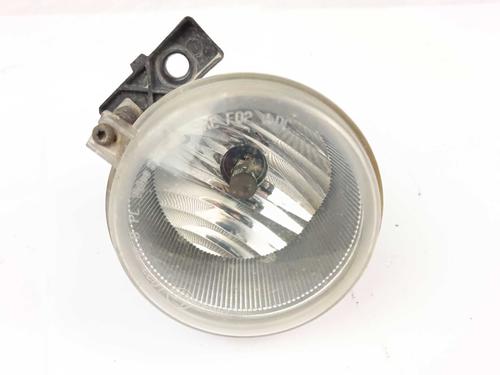 right-front-fog-light-jeep-cherokee-kj-2001-2002-2003-2004-2005-2006-2007-2008-26611116 main image