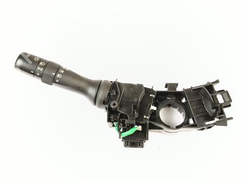 Used Headlight switch TOYOTA YARIS (_P13_) 1.5 Hybrid (NHP130_, NHP130) (101 hp) 28514901