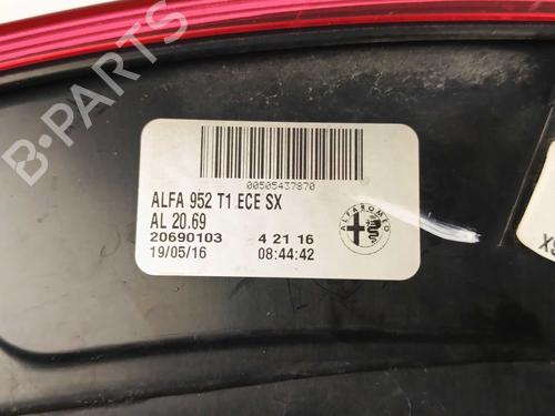 Left taillight ALFA ROMEO GIULIA (952_) 2.2 D (952AEM250, 952AEA250) | BP31638950C34 - Image 3