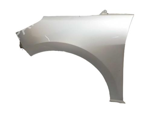 Used Left front fenders Left front fenders 37258092 37258092