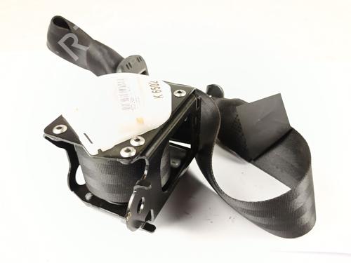Sikkerhedssele bag højre RENAULT CAPTUR I (J5_, H5_) 1.5 dCi 90 (J5N4, J5M5, J5MW, J5M6, J5AL, J5AJ) (90 hp) 28624013