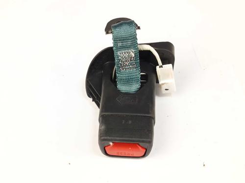 seat-buckle-toyota-yaris-_p21_-_pa1_-_ph1_-2020-34461914 main image