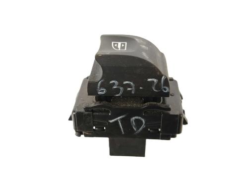 Used Right rear window switch Right rear window switch RENAULT MEGANE IV Hatchback (B9A/M/N_) 1.6 dCi 130 (B9A4) (130 hp) 40507000 40507000