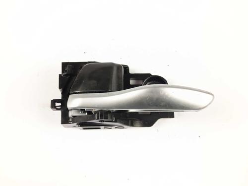 rear-left-interior-door-handle-toyota-c-hr-_x1_-2016-32001346 main image