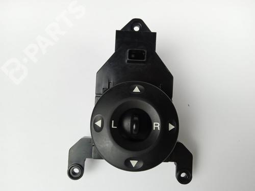 switch-hyundai-santa-fe-ii-cm-2005-2006-2007-2008-2009-2010-2011-2012-2013-2014-2015-10930700 main image