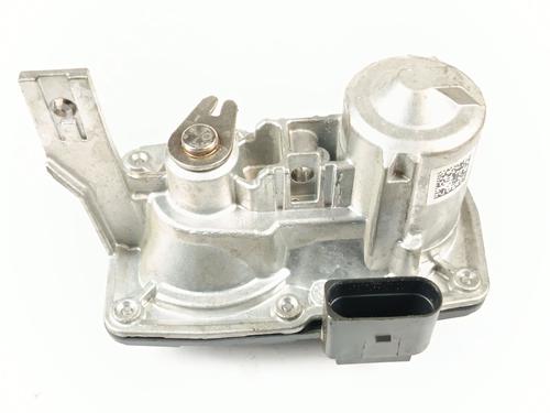 Used Throttle body VW T-ROC (A11, D11) 2.0 TDI (150 hp) 29595415