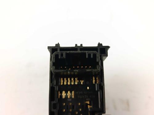 Right rear window switch TOYOTA C-HR (_X1_) 1.8 Hybrid (ZYX10_, ZYX11_) | BP31956383I28 - Image 3
