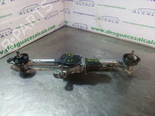 Used Front wiper motor Front wiper motor RENAULT KADJAR (HA_, HL_) [2015-2026] 10930190 10930190