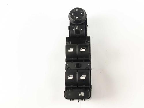 Used Left front window switch Left front window switch OPEL FRONTERA (OV24) 1.2 MHEV (101 hp) 32518570 32518570