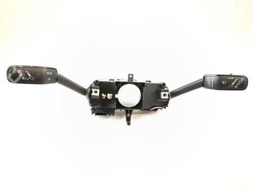 Used Switch SEAT ARONA (KJ7, KJP) 1.0 TSI (95 hp) 28421150
