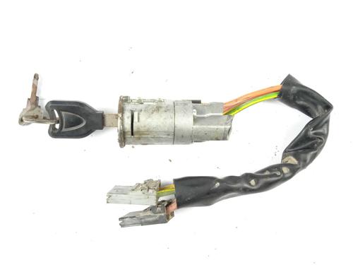 Used Ignition barrel Ignition barrel RENAULT RAPID Box Body/MPV (F40_, G40_) 1.9 D (F40R) (54 hp) 15832247 15832247