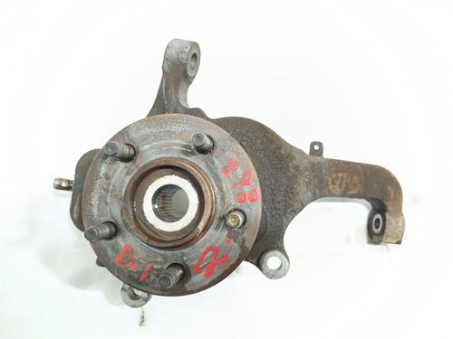 Used Left front steering knuckle JEEP CHEROKEE (KJ) 2.8 CRD 4x4 (163 hp) 26611142