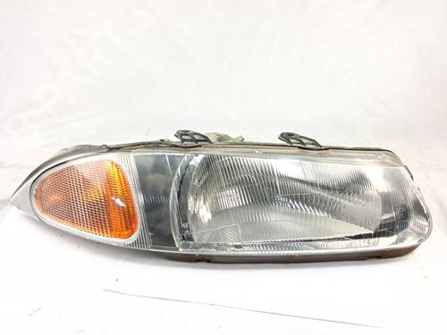 Used Right headlight Right headlight ROVER 200 II Hatchback (RF) 214 Si (103 hp) 31601582 31601582
