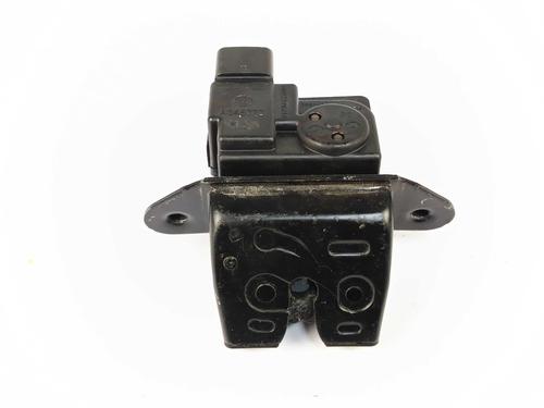 tailgate-lock-hyundai-i30-pde-pd-pden-2016-33054372 main image