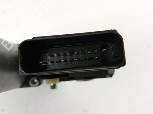 Rudehejsemotor bagstkærm højre VW GOLF PLUS V (5M1, 521) 1.4 TSI | BP28576523E22