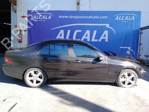 Brukte deler til MERCEDES-BENZ C-CLASS (W203) C 220 CDI (203.006, 203.008) 4897379