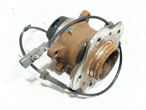 Manga de eixo trás esquerda NISSAN QASHQAI II (J11, J11_) 1.3 DIG-T (140 hp) 30435070