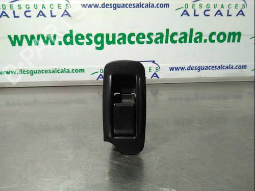 Used Right rear window switch Right rear window switch TOYOTA COROLLA Verso (_E12_) 2.0 D-4D (CDE120_, CDE120R) (90 hp) 9990208 9990208