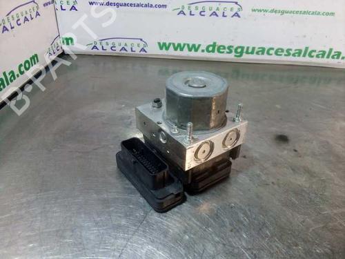 Used ABS pump ABS pump MERCEDES-BENZ A-CLASS (W176) A 200 CDI / d (176.008) (136 hp) 11363946 11363946