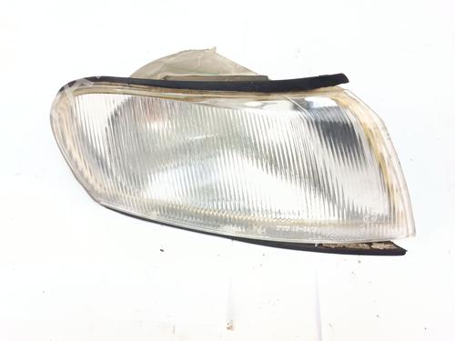 Blinker vorne rechts für OPEL VECTRA B (J96) 2.0 DI 16V (F19) (82 hp) 32228564