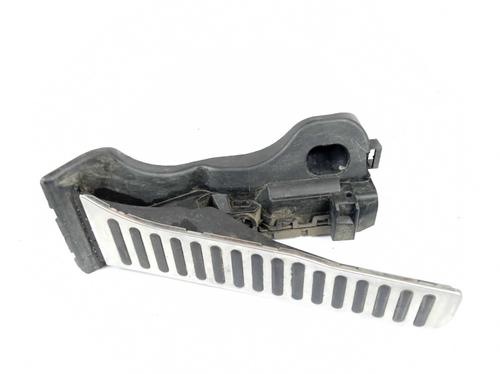 Used Pedal Pedal 18734997 18734997
