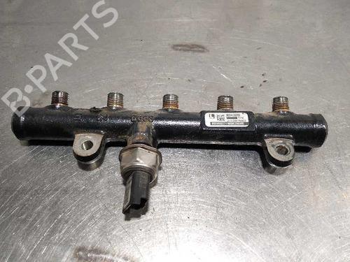 Used Injection rail Injection rail 9981126 9981126