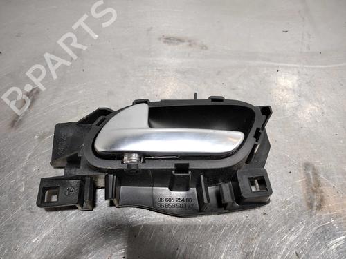 Used Rear left interior door handle Rear left interior door handle 10093917 10093917