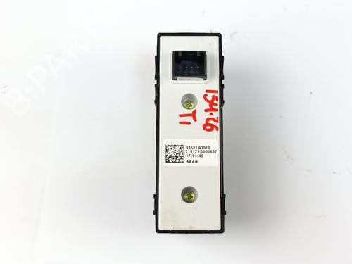Left rear window switch HYUNDAI i30 (PDE, PD, PDEN) 1.6 CRDi | BP33054383I29 - Image 2