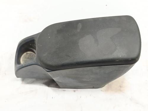 Used Armrest / Center console RENAULT KANGOO / GRAND KANGOO II (KW0/1_) 1.5 dCi 95 (KW16) (95 hp) 30721546