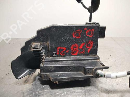 front-right-lock-citroen-c4-picasso-ii-9810310280-7-pines-2013-9981642 main image