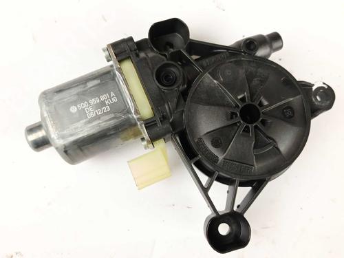 rudehejsemotor-forskrm-hjre-vw-t-roc-a11-d11-2017-29595409 main image