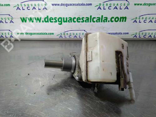 Used Brake master cylinder Brake master cylinder CITROËN C4 Picasso I MPV (UD_) [2006-2015] 14353255 14353255