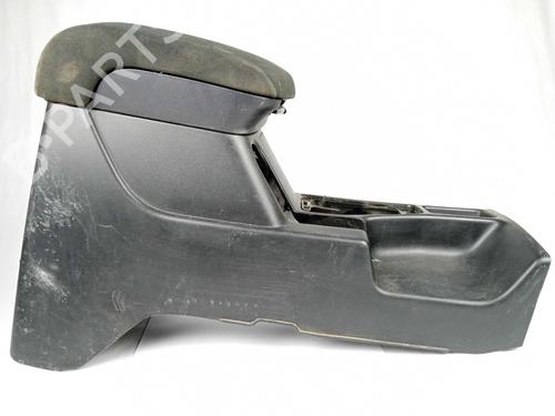 Used Armrest / Center console Armrest / Center console 10227114 10227114