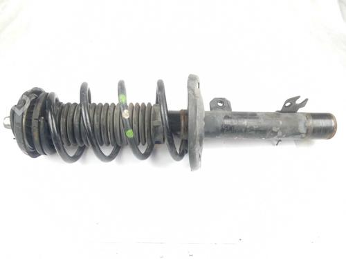Used Left front shock absorber Left front shock absorber CITROËN C3 AIRCROSS II (2R_, 2C_) 1.5 BlueHDi 100 (2CYHYJ) (99 hp) 17496143 17496143