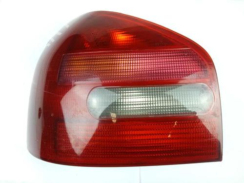 Used Left taillight Left taillight 13306608 13306608