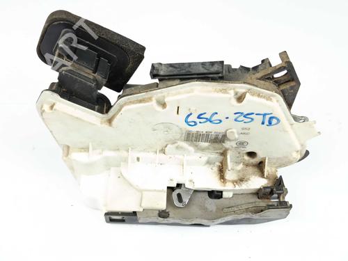 rear-right-lock-seat-leon-5f1-2012-2013-2014-2015-2016-2017-2018-2019-2020-2021-30103803 main image