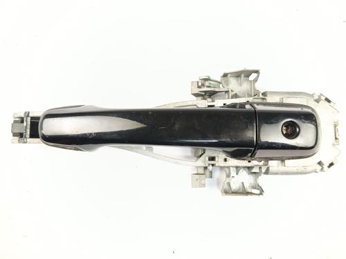 front-left-exterior-door-handle-volvo-xc60-i-suv-156-2008-2009-2010-2011-2012-2013-2014-2015-2016-2017-2018-32983636 main image