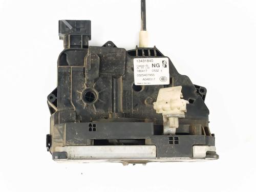 front-right-lock-opel-corsa-e-x15-2014-33941498 main image