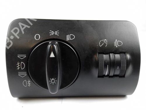 Used Headlight switch Headlight switch AUDI A6 C5 (4B2, 4B4) 2.5 TDI (150 hp) 10774867 10774867