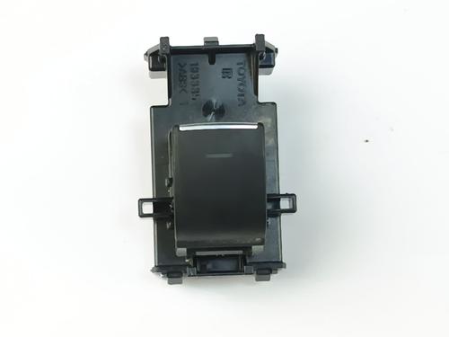 Used Right front window switch Right front window switch TOYOTA YARIS (_P21_, _PA1_, _PH1_) 1.6 GR 4WD (GXPA16) (261 hp) 34495207 34495207