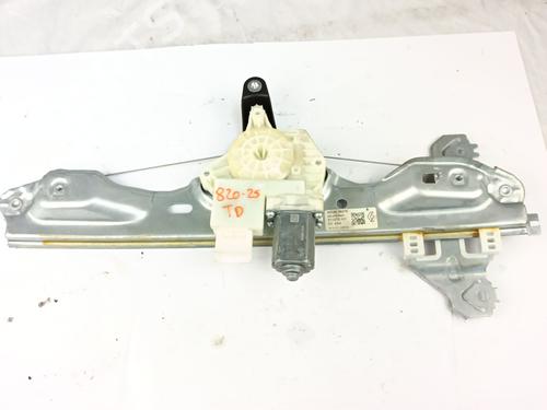 Rear right window mechanism RENAULT KADJAR (HA_, HL_) 1.5 BLUE dCi 115 (HLA6) | BP31321025C25