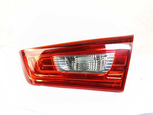 right-tailgate-light-mitsubishi-asx-ga_w_-2009-31292908 main image