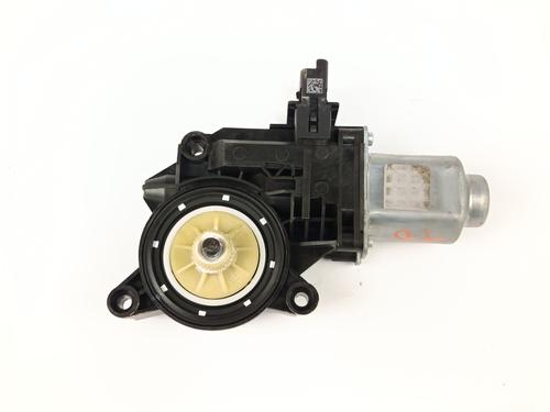right-rear-window-motor-hyundai-i30-pde-pd-pden-2016-36112591 main image