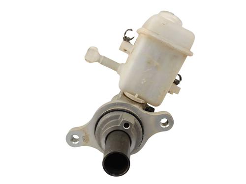Brake master cylinder HYUNDAI i30 (PDE, PD, PDEN) 1.6 CRDi | BP33127871M77 - Image 2