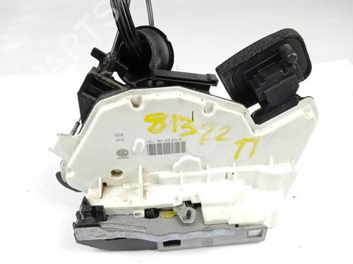 rear-left-lock-seat-leon-5f1-20-tdi-5k4839015af-2012-2013-2014-2015-2016-2017-2018-2019-2020-2021-11036518 main image