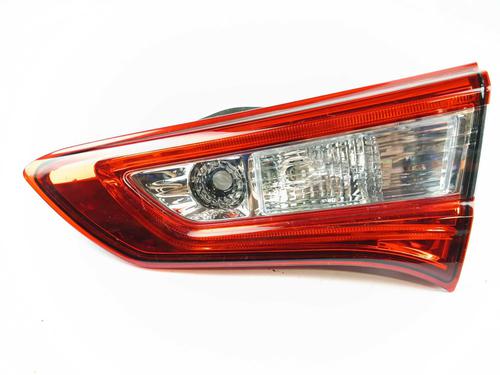 right-tailgate-light-toyota-yaris-_p13_-2010-2011-2012-2013-2014-2015-2016-2017-2018-2019-2020-28514833 main image
