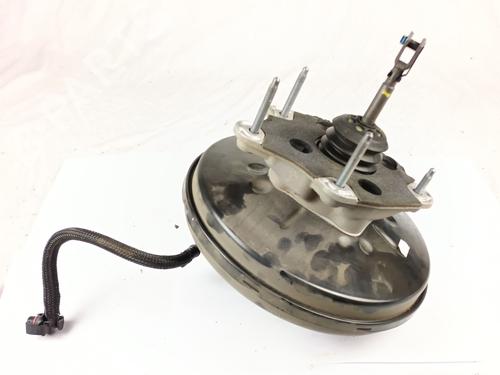 Used Servo brake RENAULT CAPTUR I (J5_, H5_) 1.5 dCi 90 (J5N4, J5M5, J5MW, J5M6, J5AL, J5AJ) (90 hp) 28624034